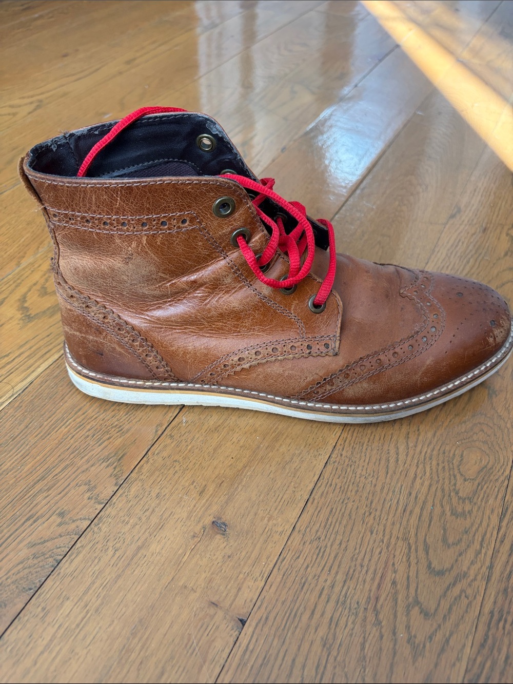 Crevo Brown Chukka Boots with Red Laces